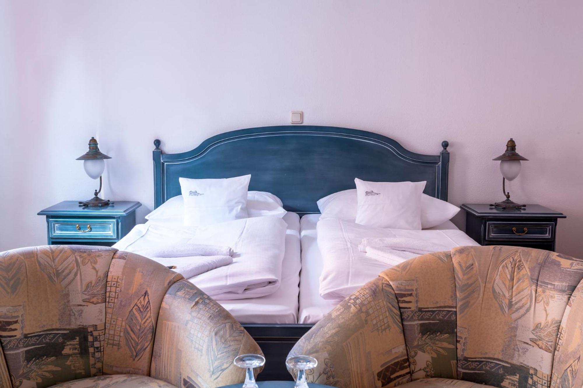 U-Nautic Restaurant&Pension Waren  Chambre photo